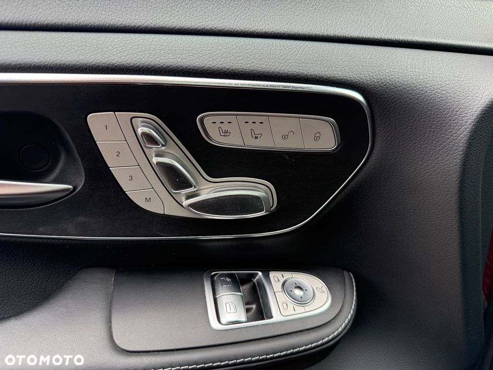 Mercedes-Benz Klasa V 300 d 4-Matic Avantgarde 9G-Tronic (d³ugi) - 15