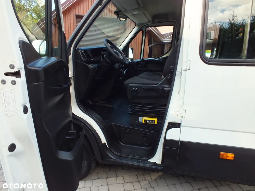 Iveco Daily - 12