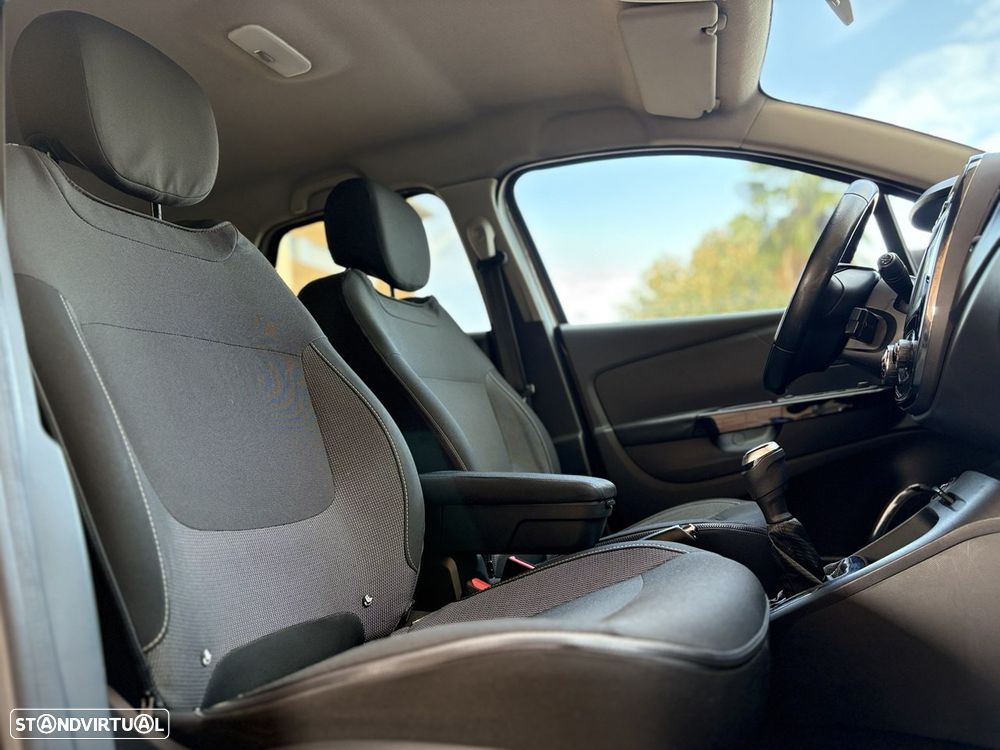 Renault Captur 1.5 dCi Exclusive - 10