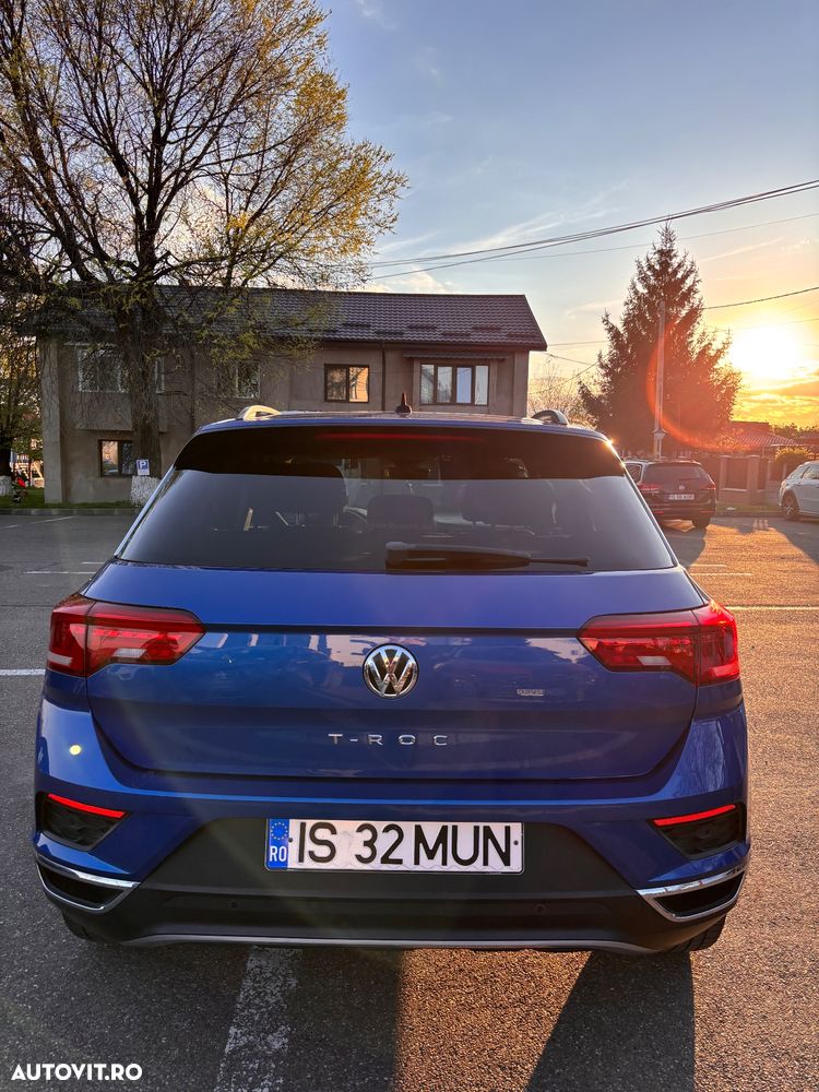 Volkswagen T-Roc - 9