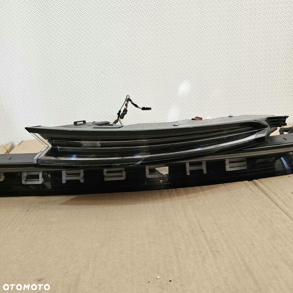 porsche taycan 9j1 lampa led blenda tył tylna lewa prawa eu - 3