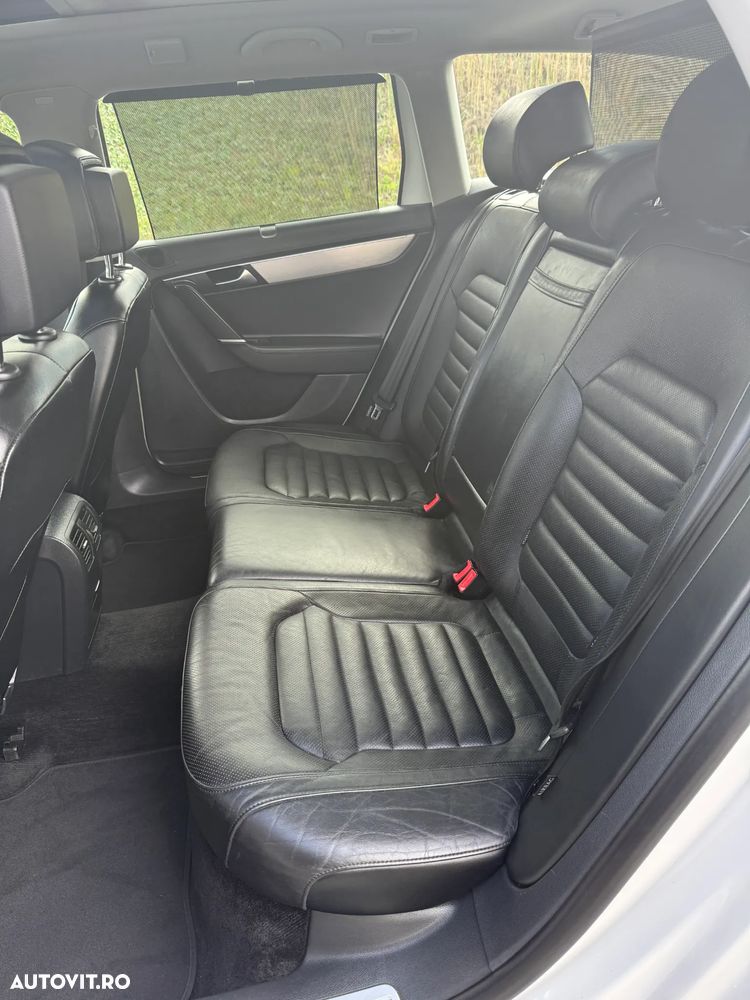 Volkswagen Passat 2.0 TDI DPF R-Line Edition Plus - 16