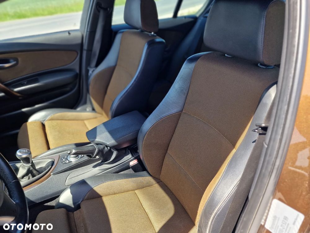 BMW Seria 1 120d - 16