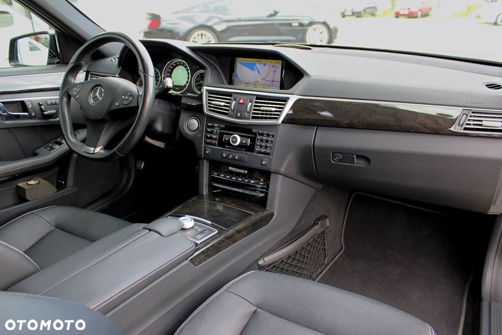 Mercedes-Benz Klasa E 500 Avantgarde - 2