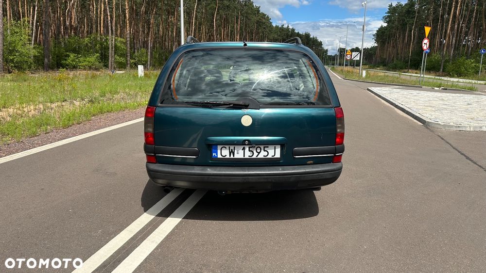 Opel Omega 2.5 CD - 4