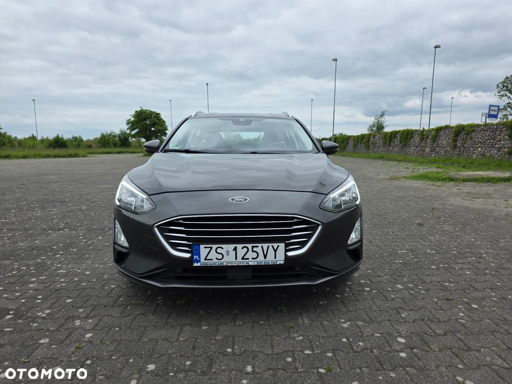 Ford Focus 1.5 EcoBlue Start-Stopp-System TITANIUM STYLE - 8