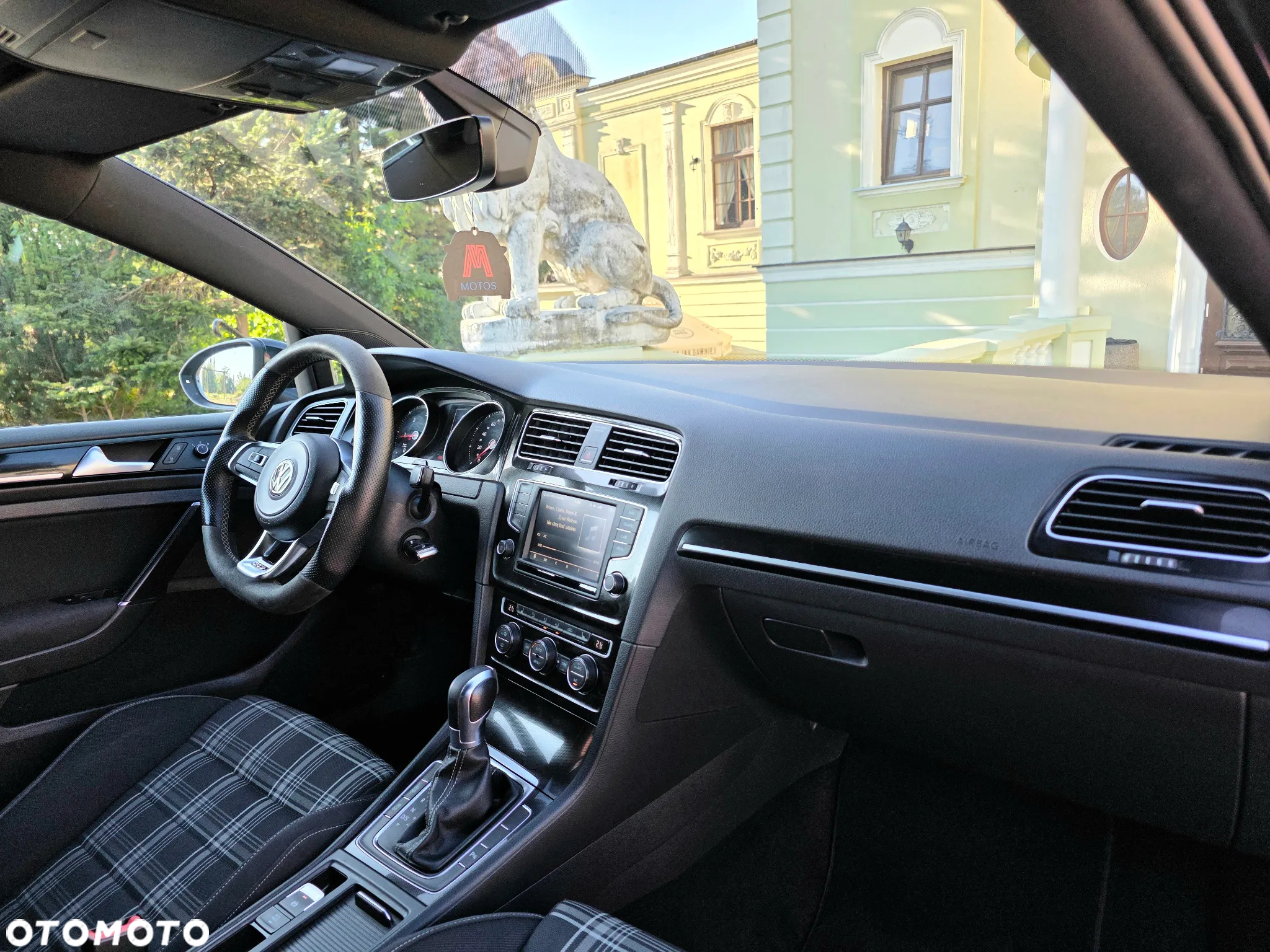 Volkswagen Golf VII 2.0 TDI BMT GTD DSG - 25