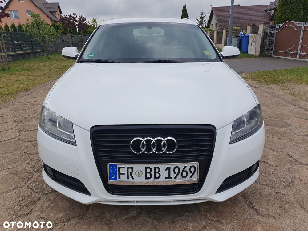 Audi A3 Sportback 1.4 TFSI S Line Sportpaket plus - 3