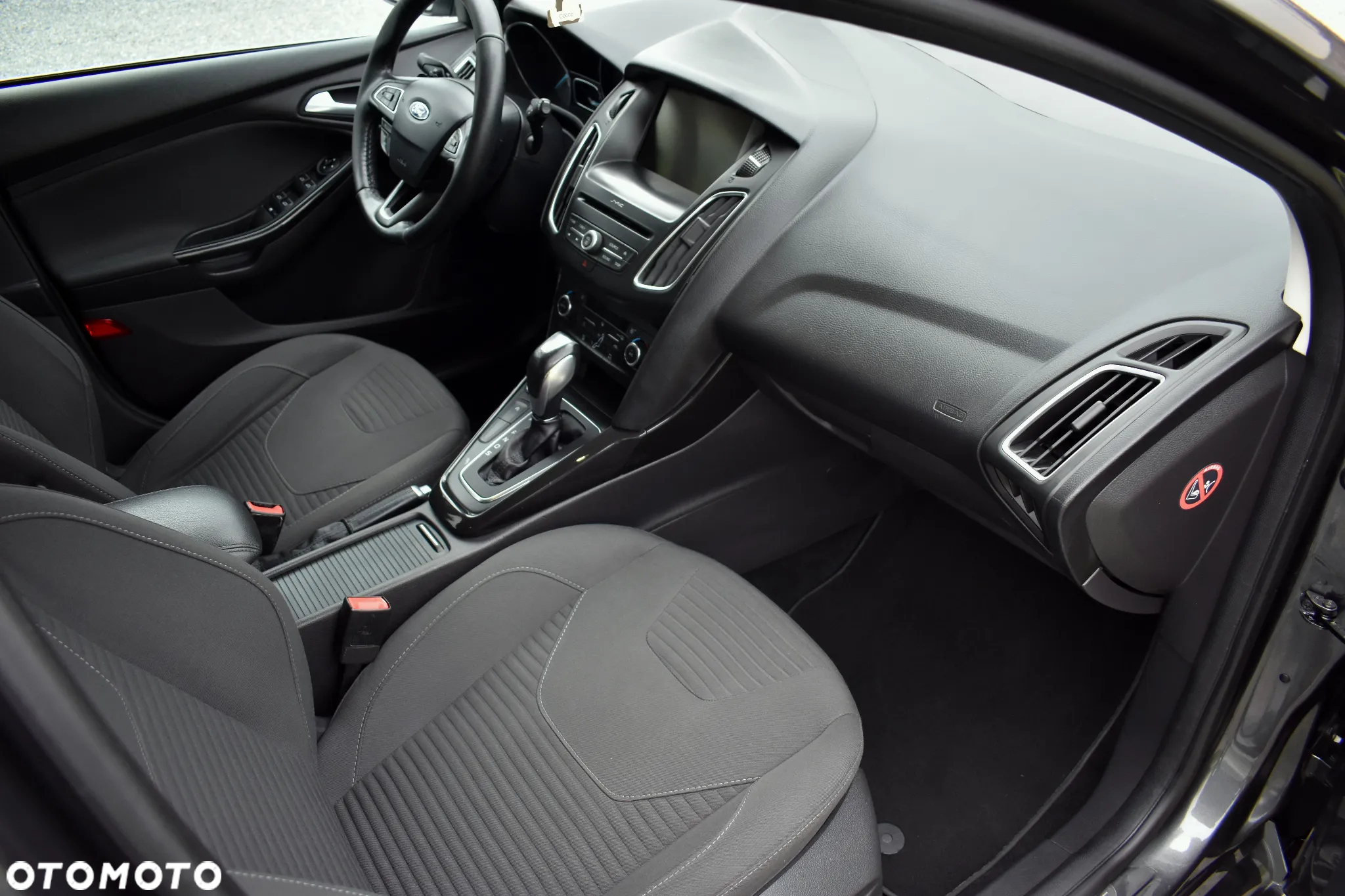 Ford Focus 2.0 EcoBlue ST-Line - 36