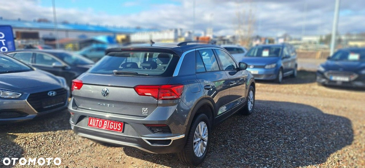 Volkswagen T-Roc - 6