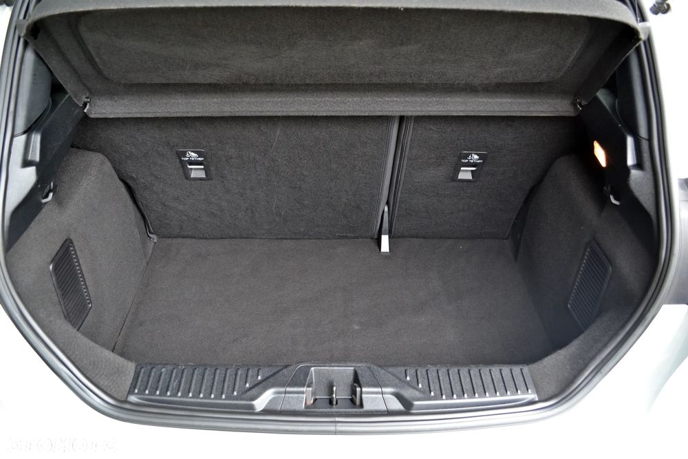 Ford Fiesta 1.0 EcoBoost S&S ST-LINE - 28
