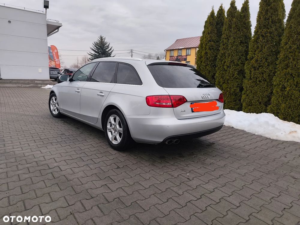 Audi A4 Avant 2.0 TDI DPF Attraction - 10