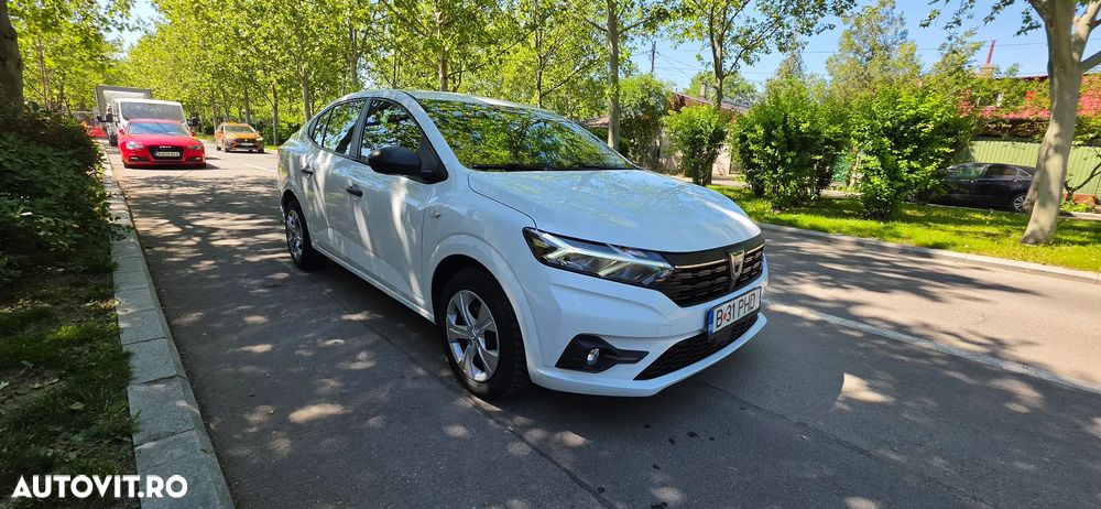 Dacia Logan TCe 90 Essential - 2