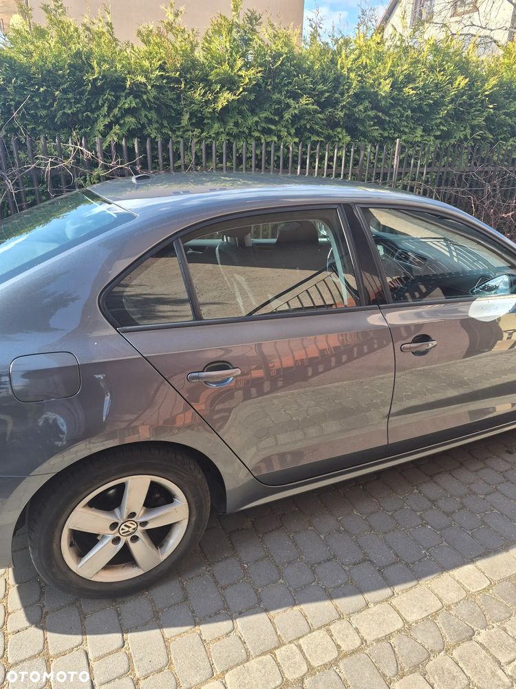 Volkswagen Jetta 1.4 TSI Comfortline - 6