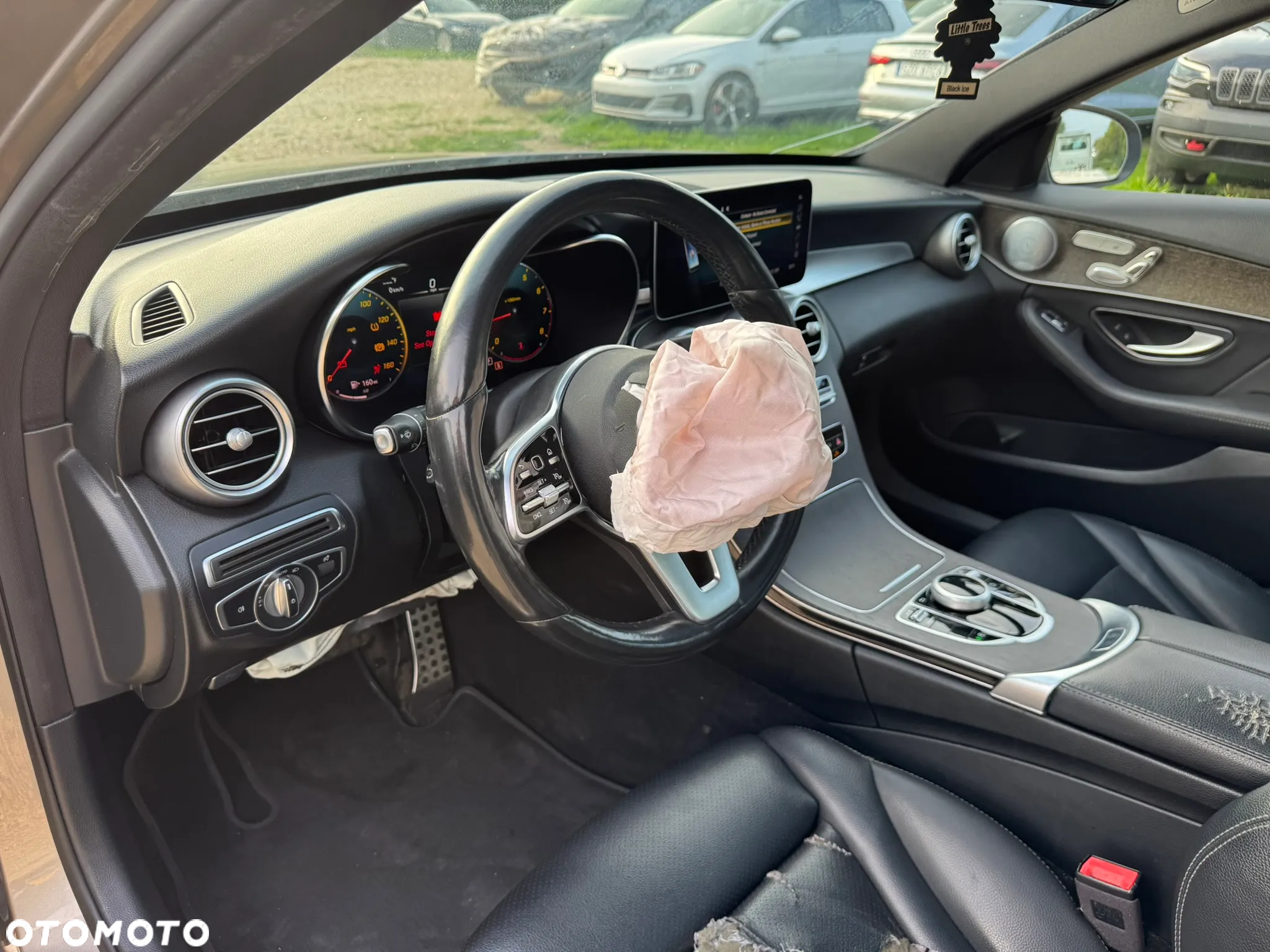 Mercedes-Benz Klasa C 300 4Matic 9G-TRONIC Edition AMG Line - 17