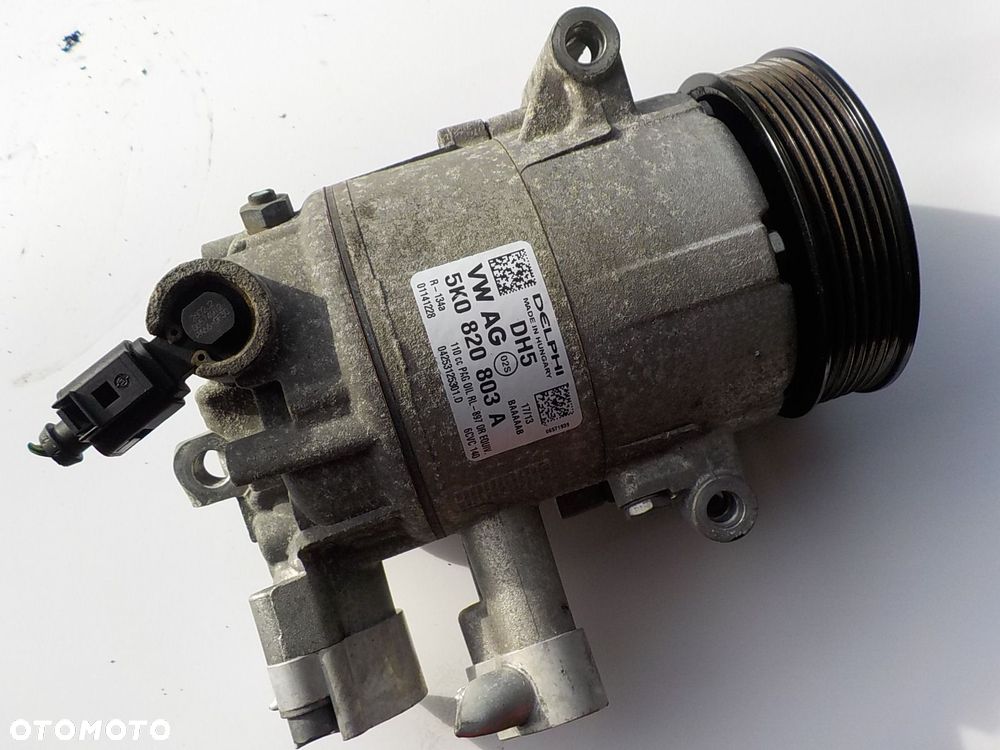 VOLKSWAGEN PASSAT B7 2.0 TDI SPRĘŻARKA POMPA KLIMATYZACJI 5K0820803A - 1