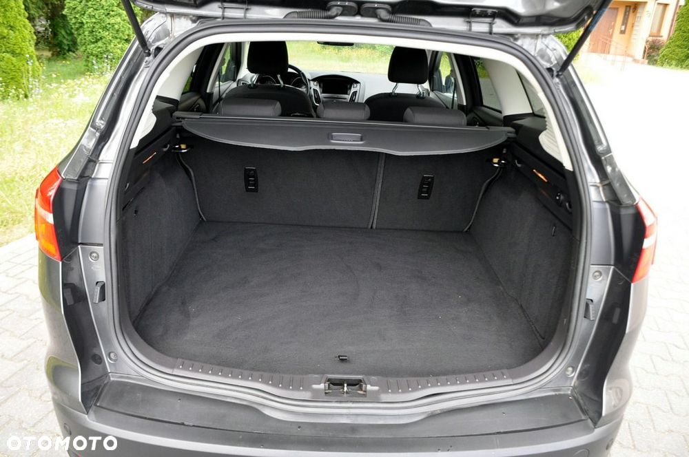 Ford Focus - 38