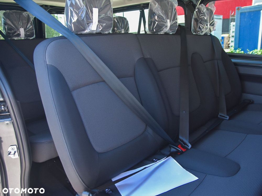 Renault Trafic - 17