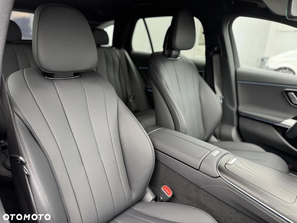 Mercedes-Benz Klasa E 220 d 4Matic 9G-TRONIC - 12