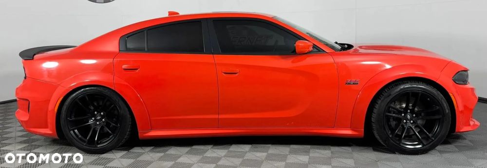 Dodge Charger 6.4 Scat Pack Widebody - 12