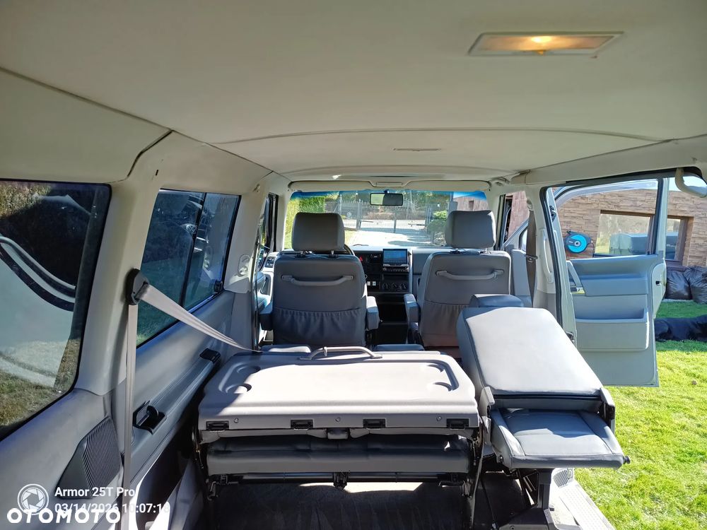 Volkswagen Transporter - 23
