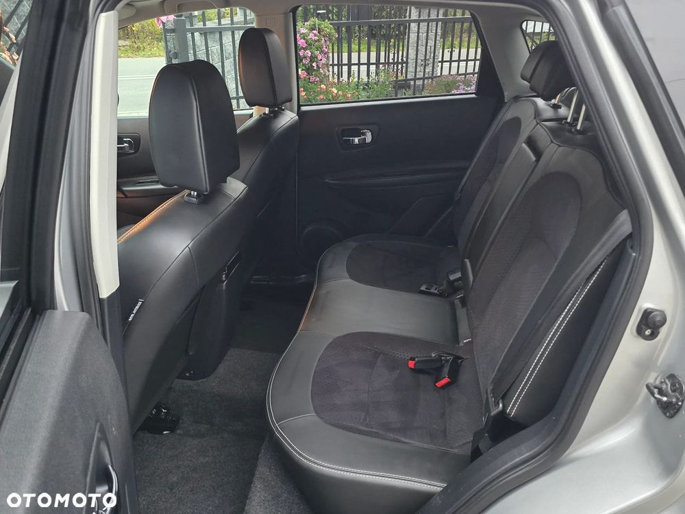 Nissan Qashqai 1.6 360 - 20