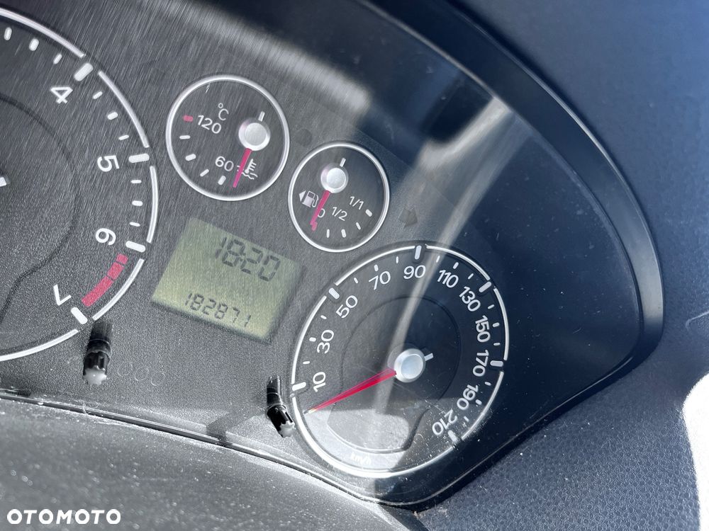 Ford Fiesta 1.3 - 8