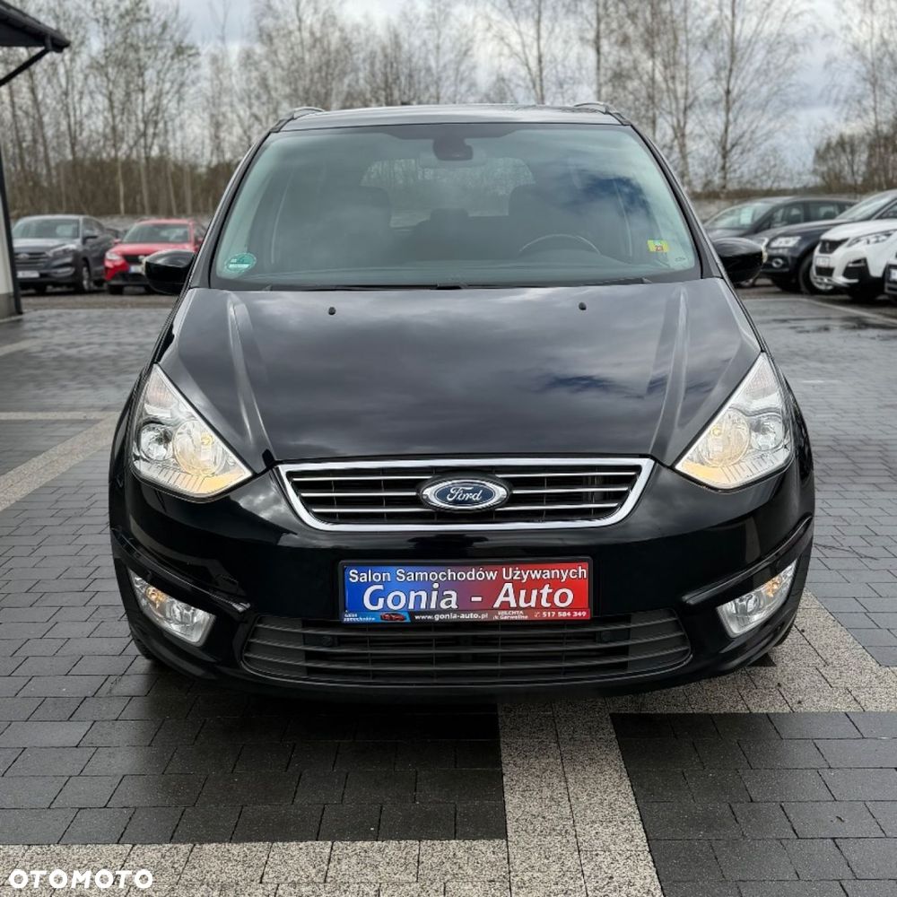 Ford Galaxy 2013 photo 4