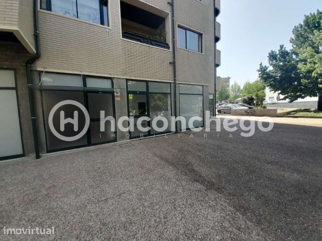 Loja em Arcozelo - Grande imagem: 2/6