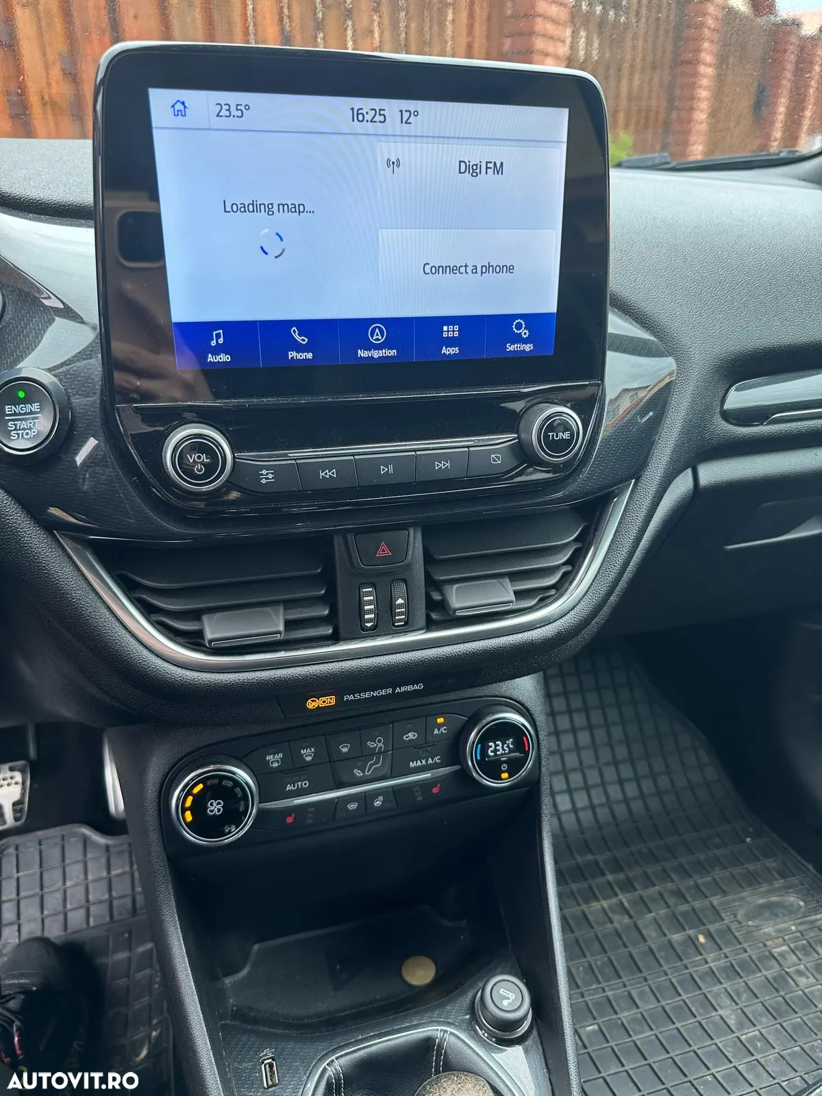 Ford Fiesta 1.5 EcoBoost ST - 12