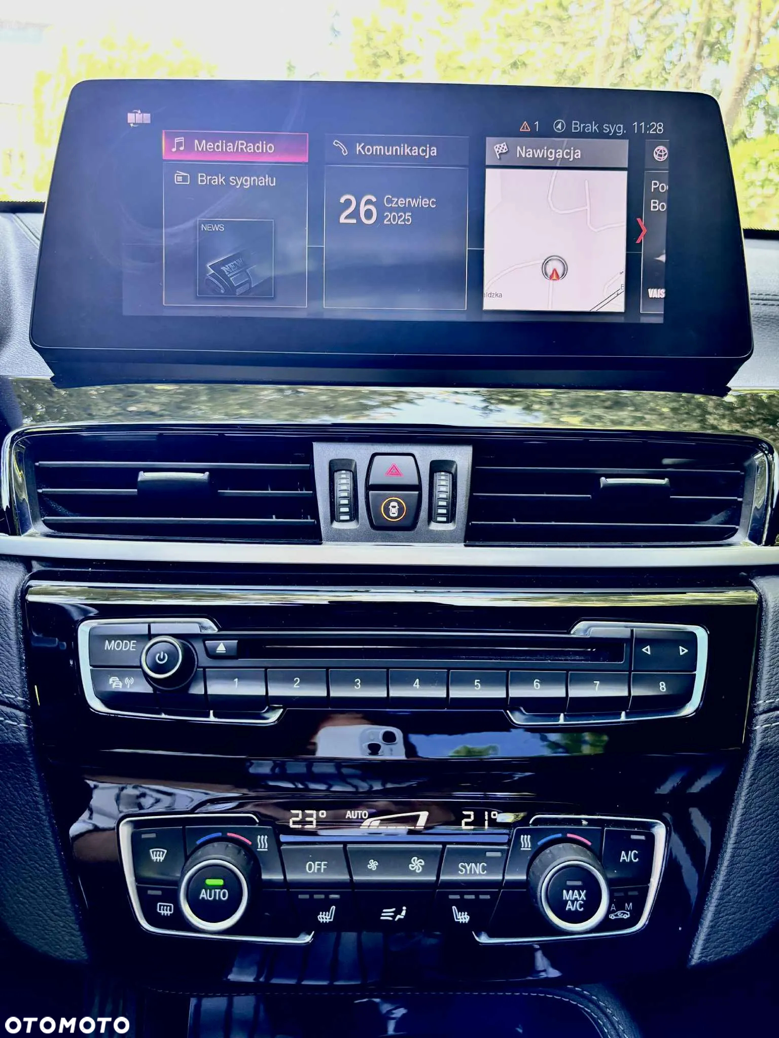BMW X1 xDrive20i - 24