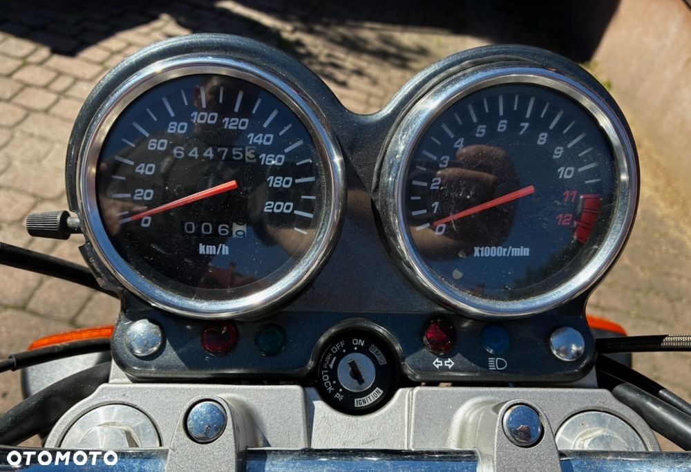 Suzuki GS - 6