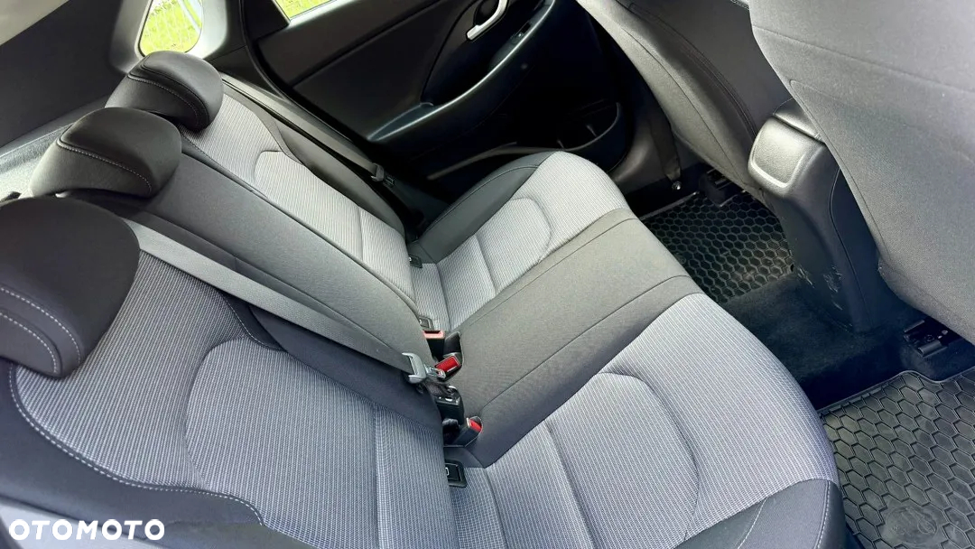 Hyundai i30 1.5 DPI Comfort - 37