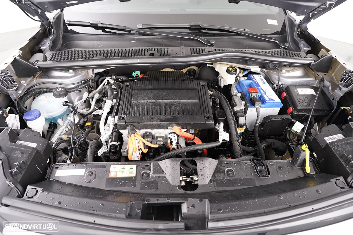 Peugeot e-2008 50 kWh GT - 22