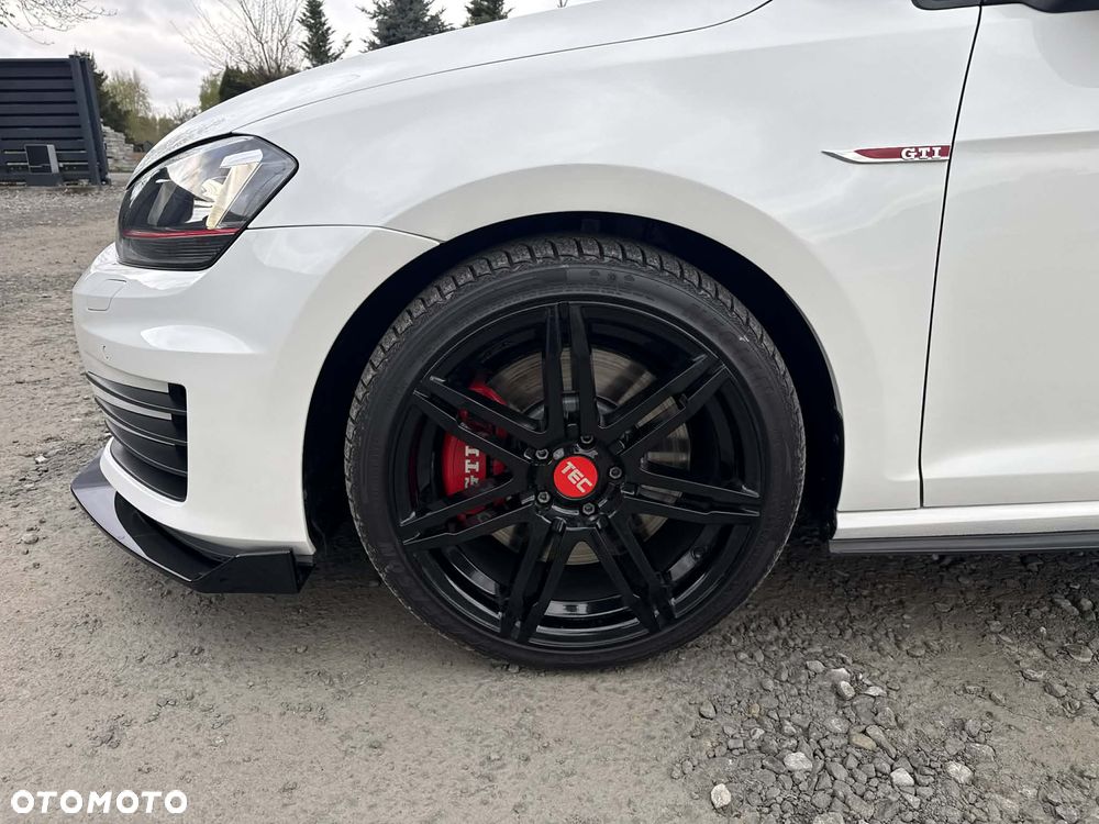 Volkswagen Golf GTI Performance BlueMotion Technology DSG - 10