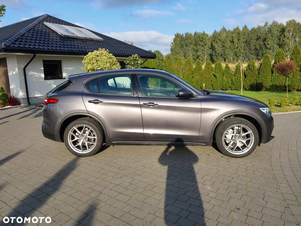 Alfa Romeo Stelvio 2.2 JTDM Q4 - 13