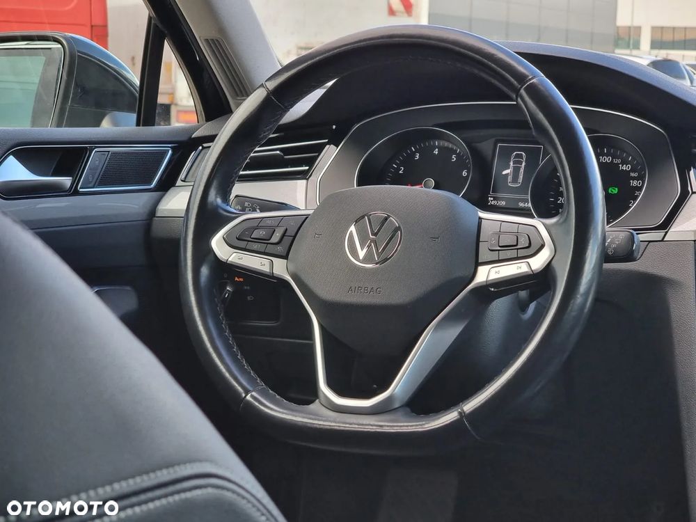 Volkswagen Passat 2.0 TSI Business DSG - 19