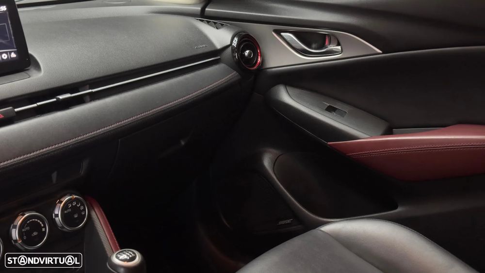 Mazda CX-3 1.5 Sky.Excellence HT Navi - 28