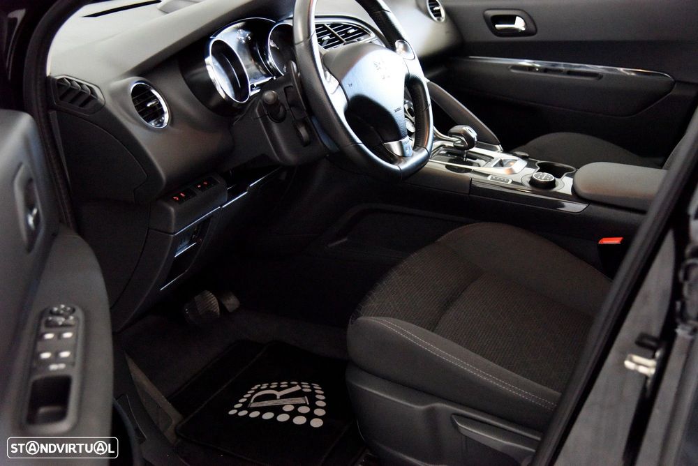 Peugeot 3008 2.0 HDi Hybrid4 - 14