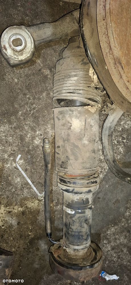 Amortyzator prawy PRZÓD A2303230098 MERCEDES SI R230 - 1