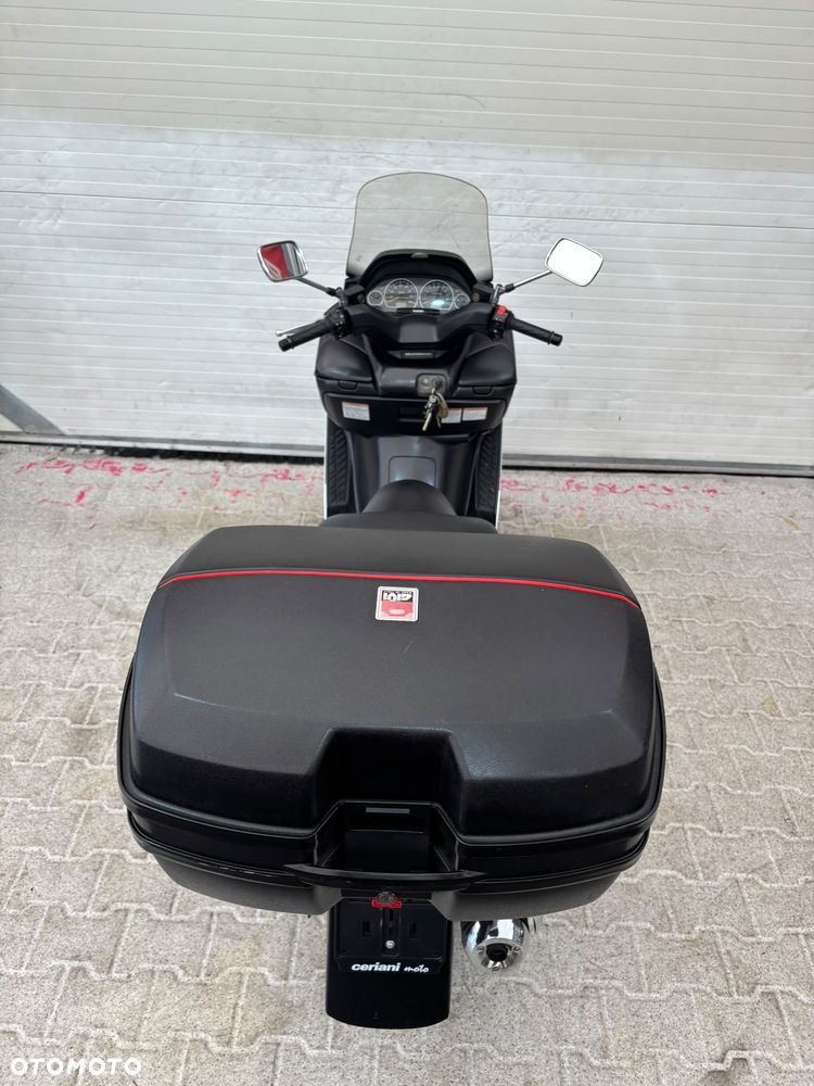 Suzuki Burgman - 31