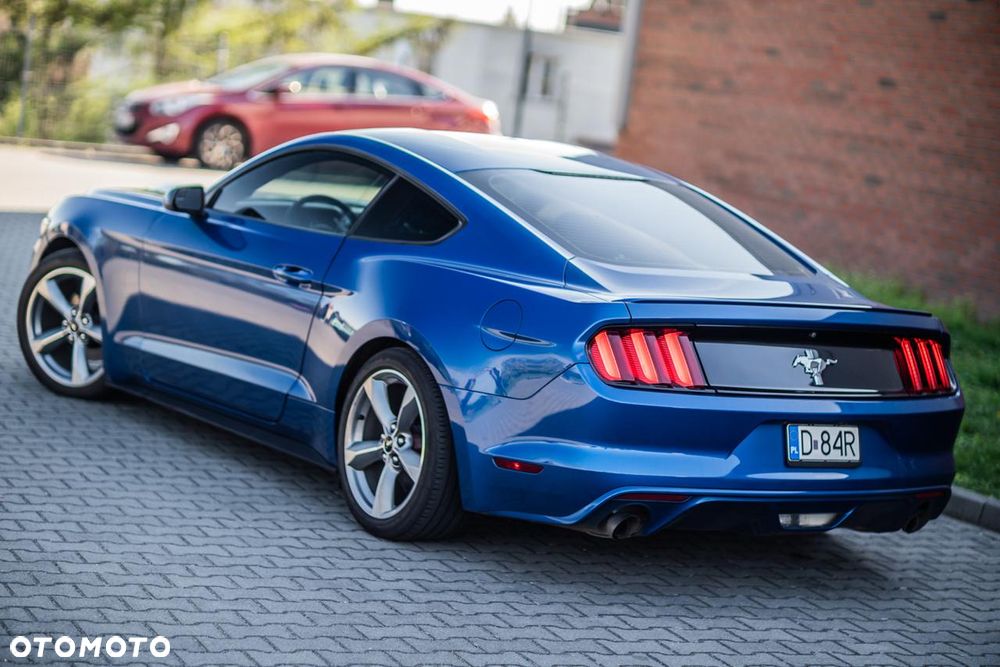 Ford Mustang - 13