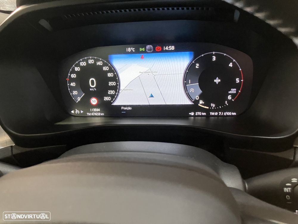 Volvo XC 40 2.0 D3 Momentum Plus - 49