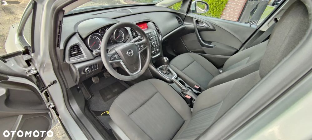Opel Astra IV 1.3 CDTI Sport ecoFLEX - 6