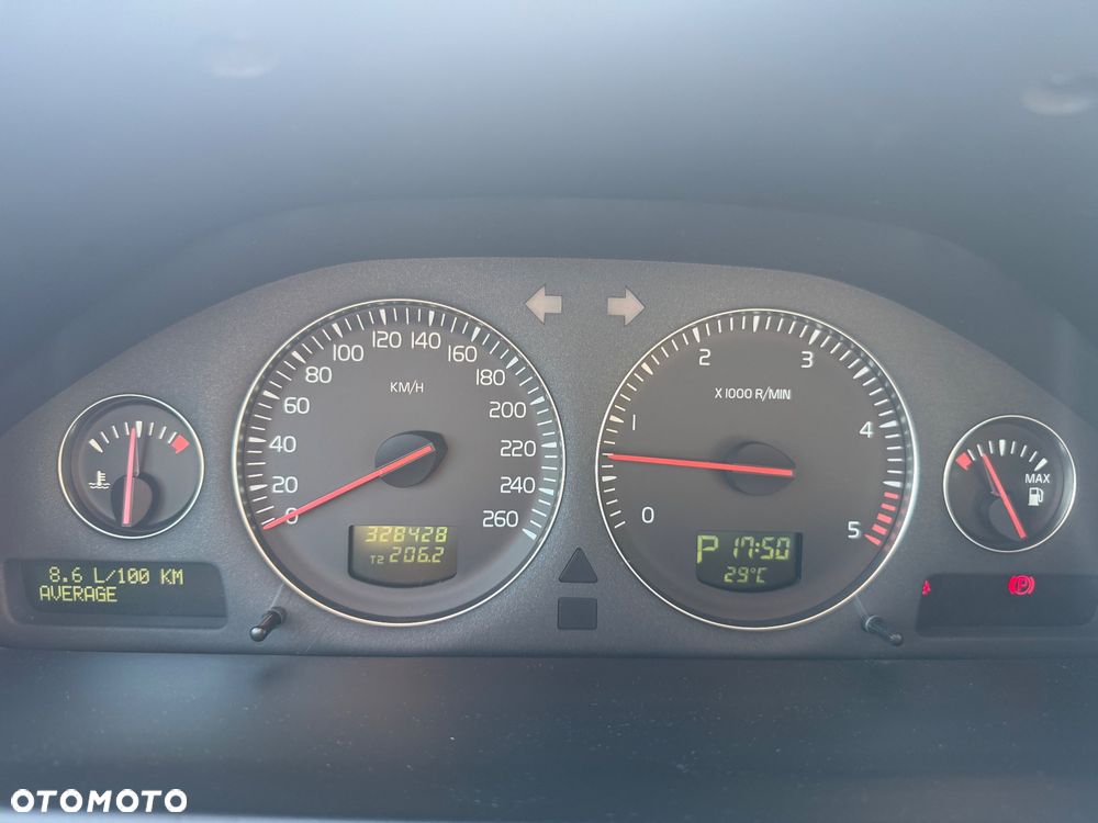 Volvo XC 90 2.4 D5 - 22
