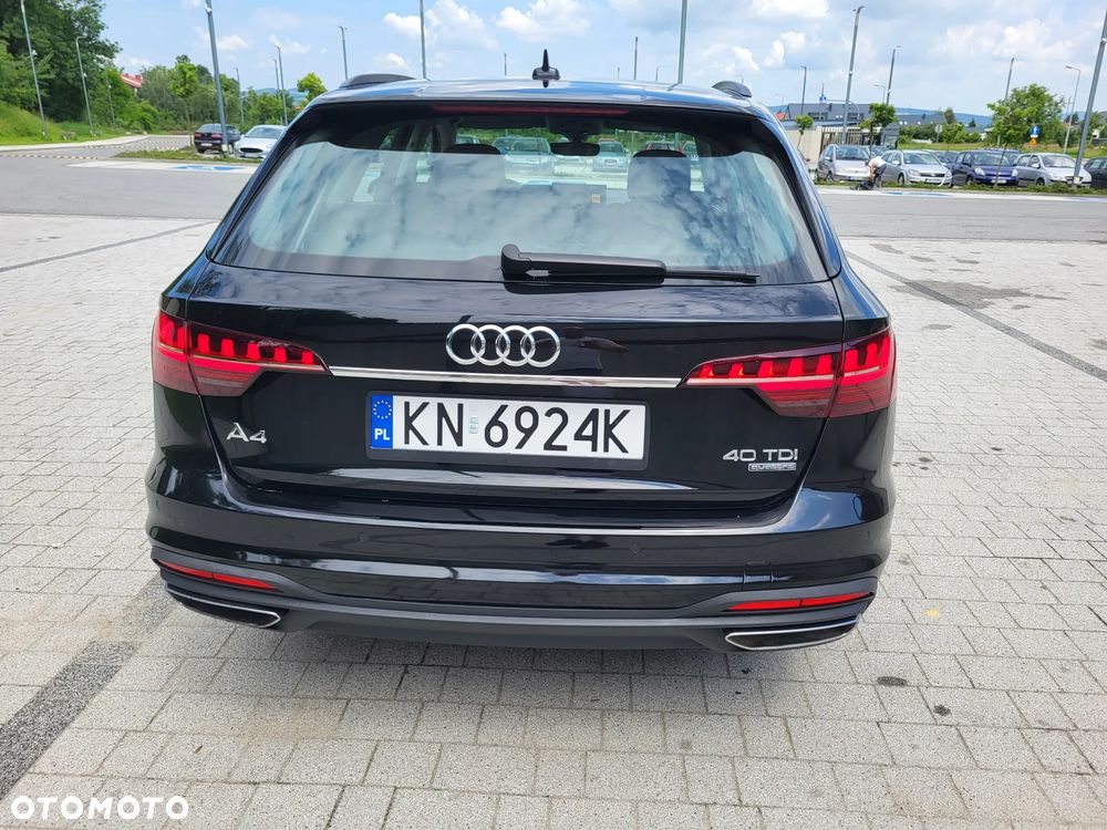 Audi A4 Avant 40 TDI quattro S tronic - 21