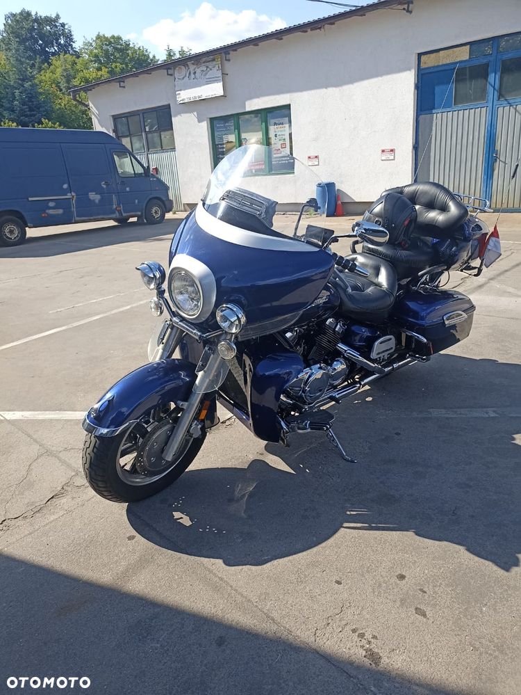 Yamaha Venture - 1