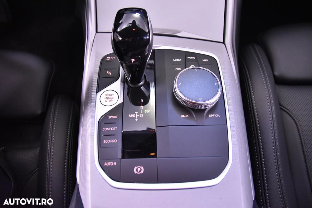 BMW Seria 3 318d Touring Aut. - 17