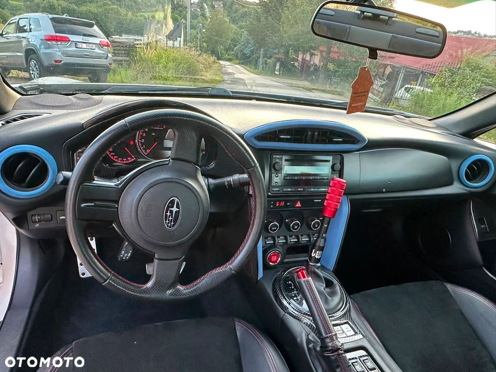 Subaru BRZ 2.0i Sport + - 12