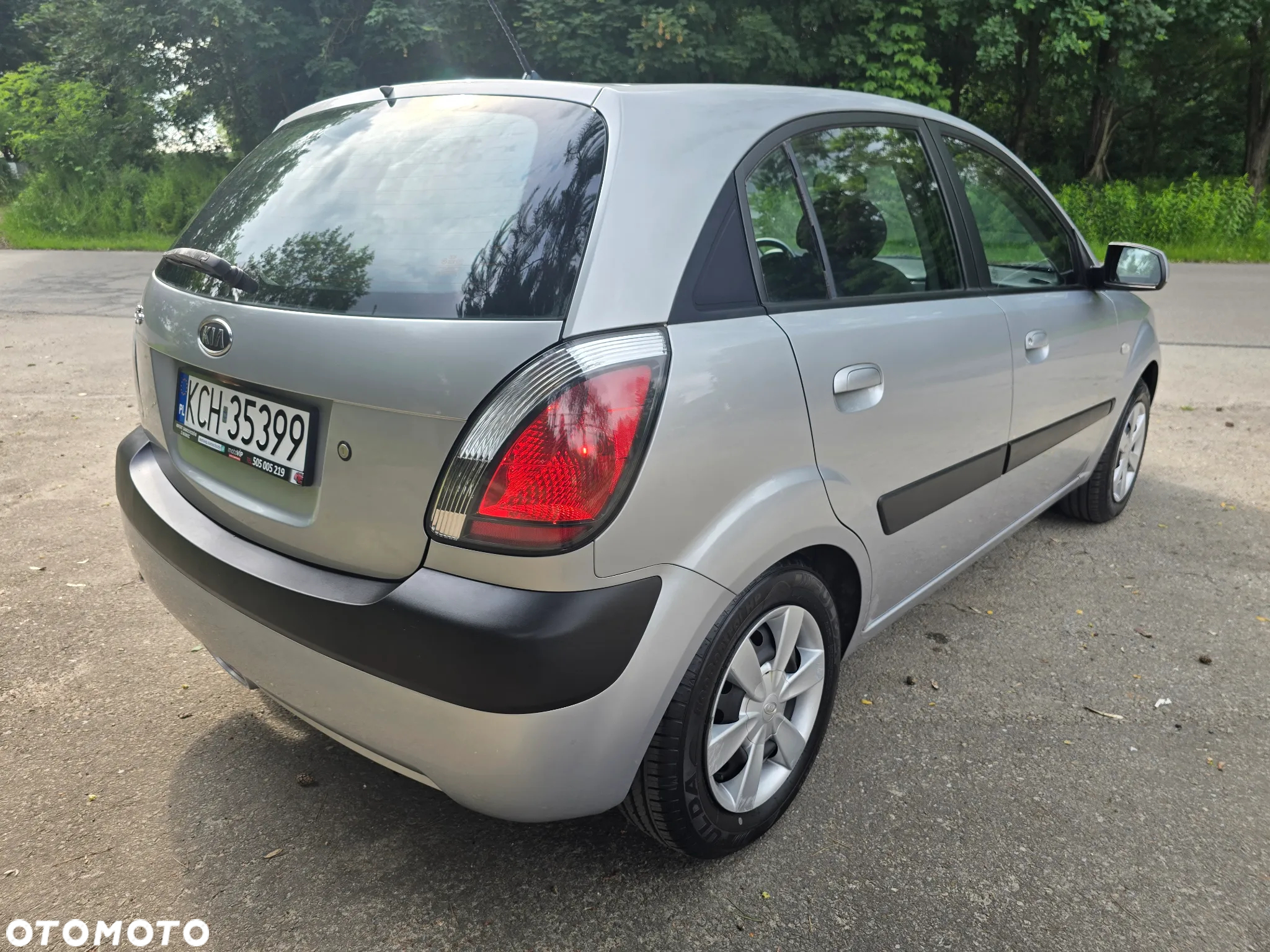 Kia Rio 1.4 Comfort - 6